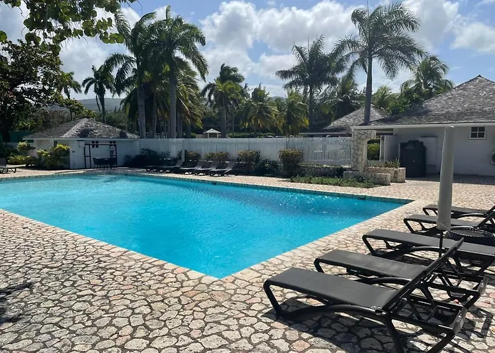 Hospitality Expert Half Hill Pool Montego Bay