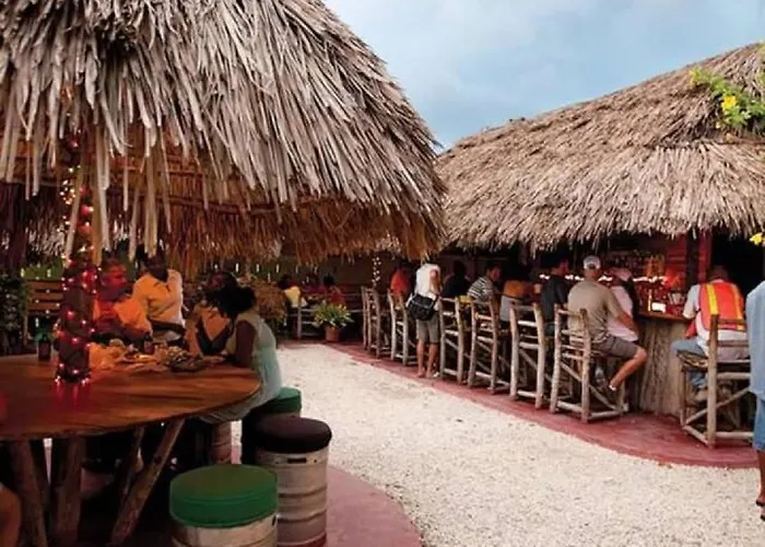 Hospitality Expert Half Hill Pool * Montego Bay